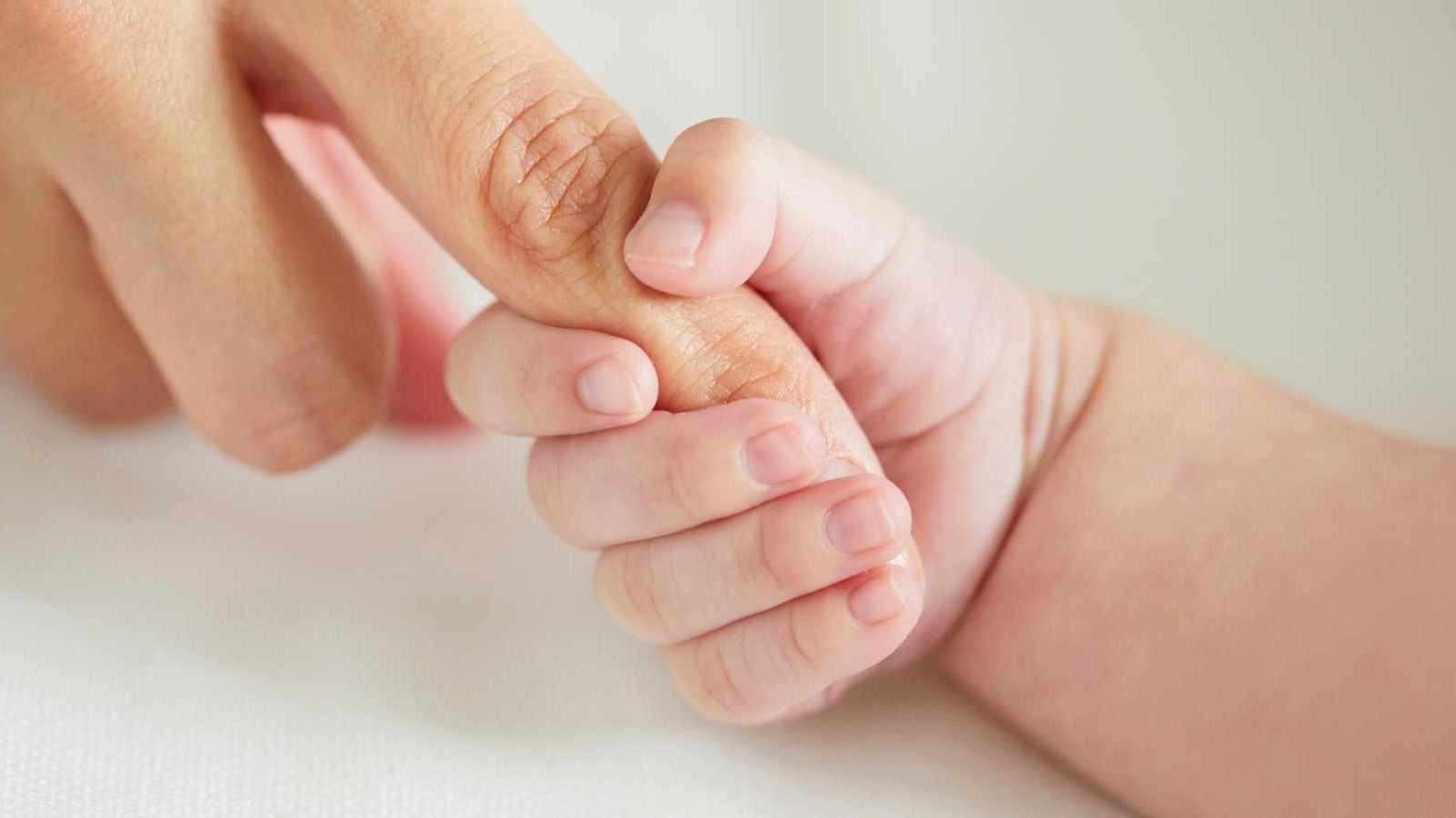 yenidoğan bebek refleksleri